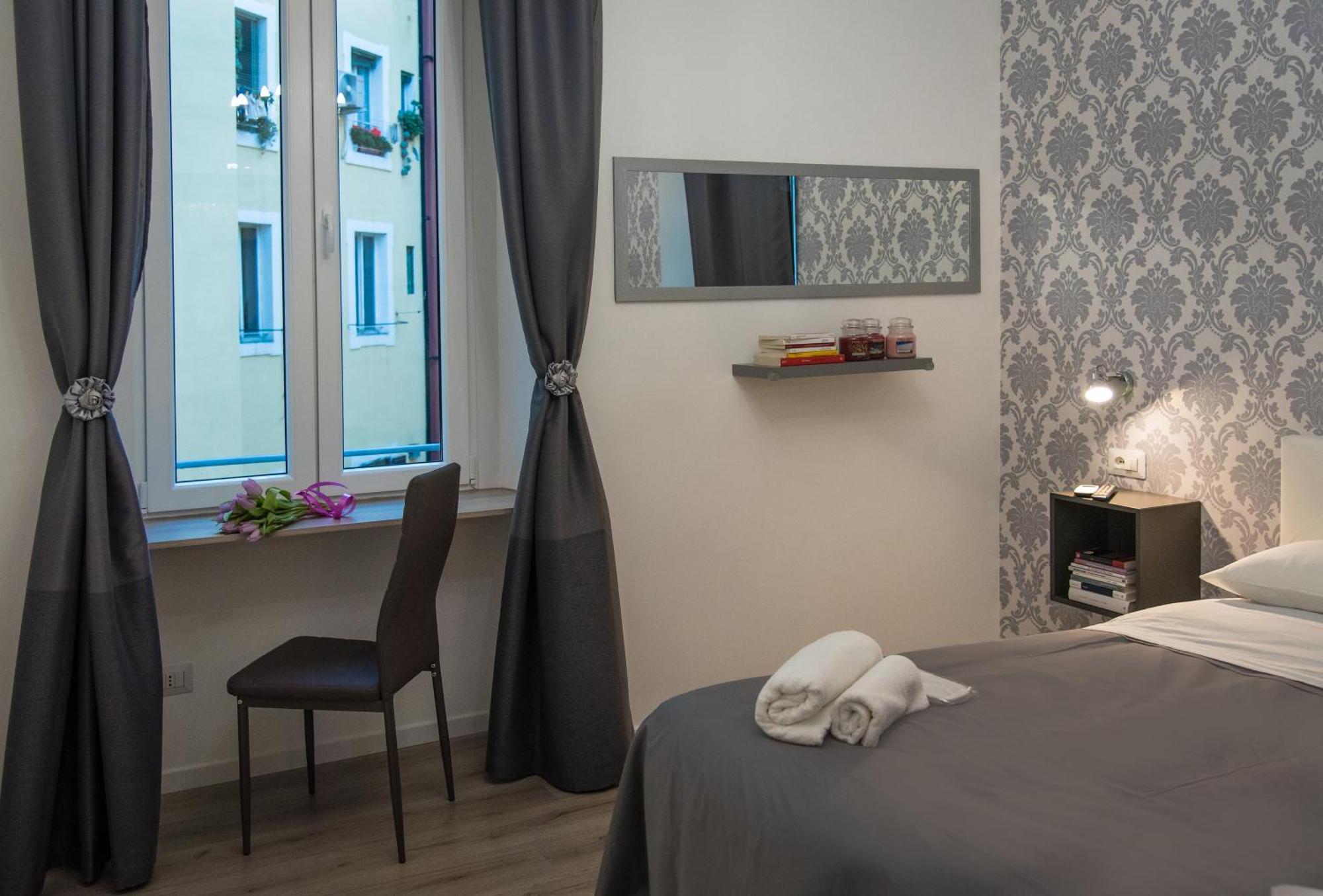Inside Roma Rooms Eksteriør bilde